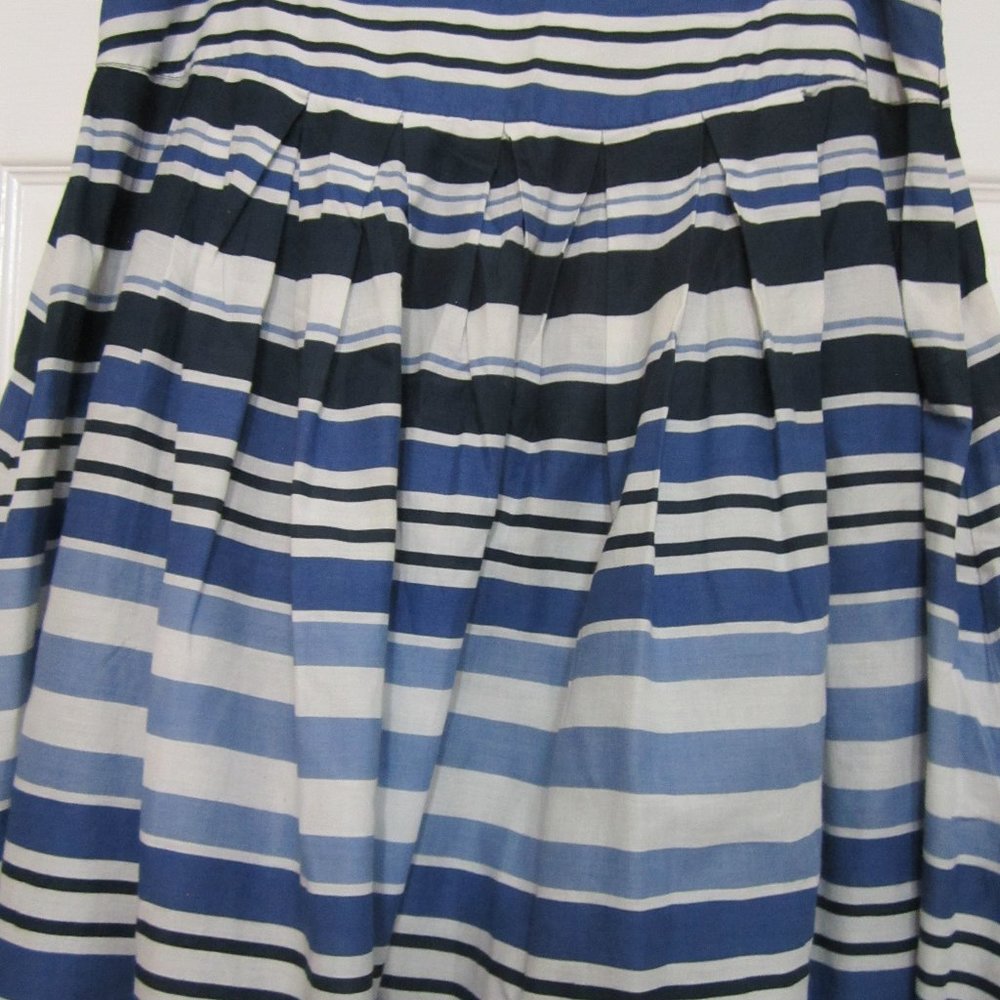 St. John's Bay, Size 14, Multi Blues & White